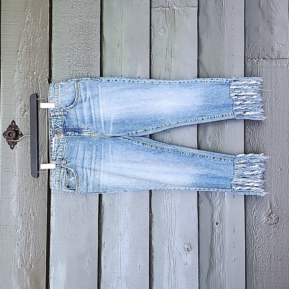 Anthropologie Jeans - Picture 5 of 13